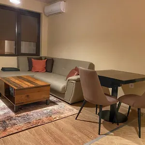 Stylish Urban New 2021 Close To The Апартаменты